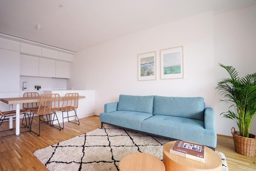 Oberlaa New Apartment - 15 Min To City Wenen Buitenkant foto